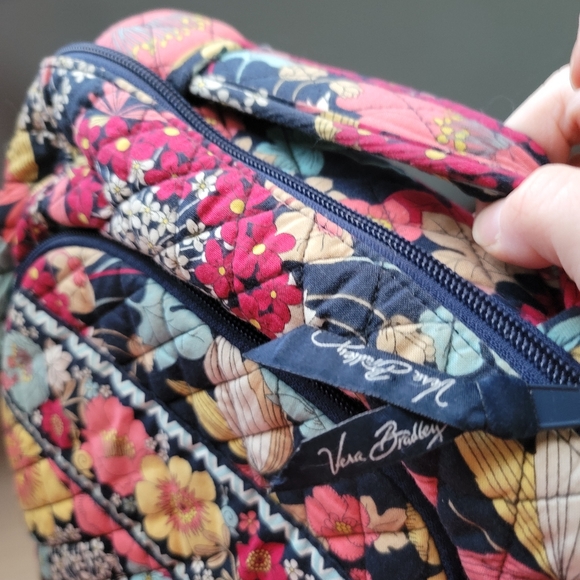 COPY - Vera Bradley Laptop Backpack Floral pattern - Picture 7 of 7